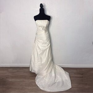 David’s Bridal ivory/champagne wedding gown